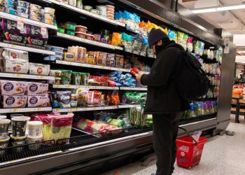 Fed’s preferred inflation gauge in November was lower than expected, but remains elevated