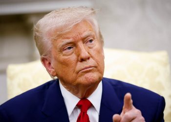 Trump considers taking mortgage giants Fannie Mae and Freddie Mac public