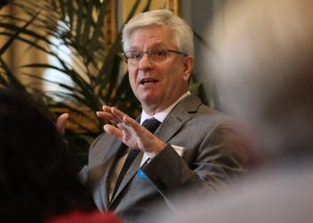 Federal Reserve governor warns US deficit 'not sustainable' as Treasury bond demand weakens