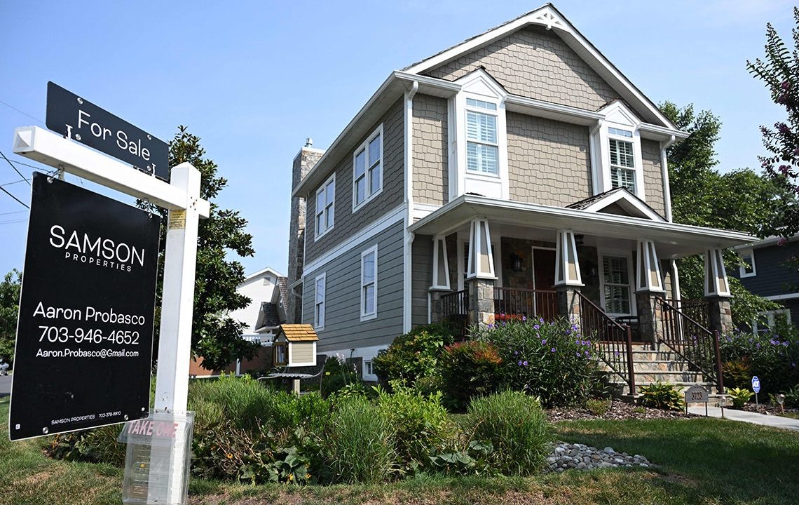 US regulator directs Fannie Mae, Freddie Mac to consider cryptocurrency as an asset