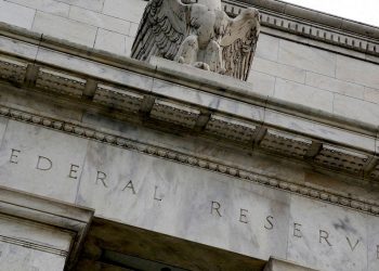 Former Fed governor says Trump is right to be frustrated with Powell's restrictive policies