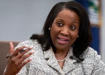 Fed official calls July jobs report 'concerning' as economy hits potential turning point