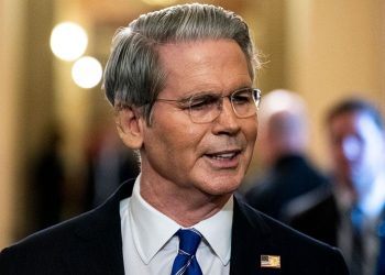 Treasury's Bessent says interviews for potential Fed chairs will start around Labor Day