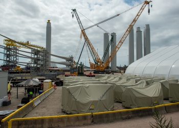 Federal judge rules against Trump admin, allows offshore wind project to resume