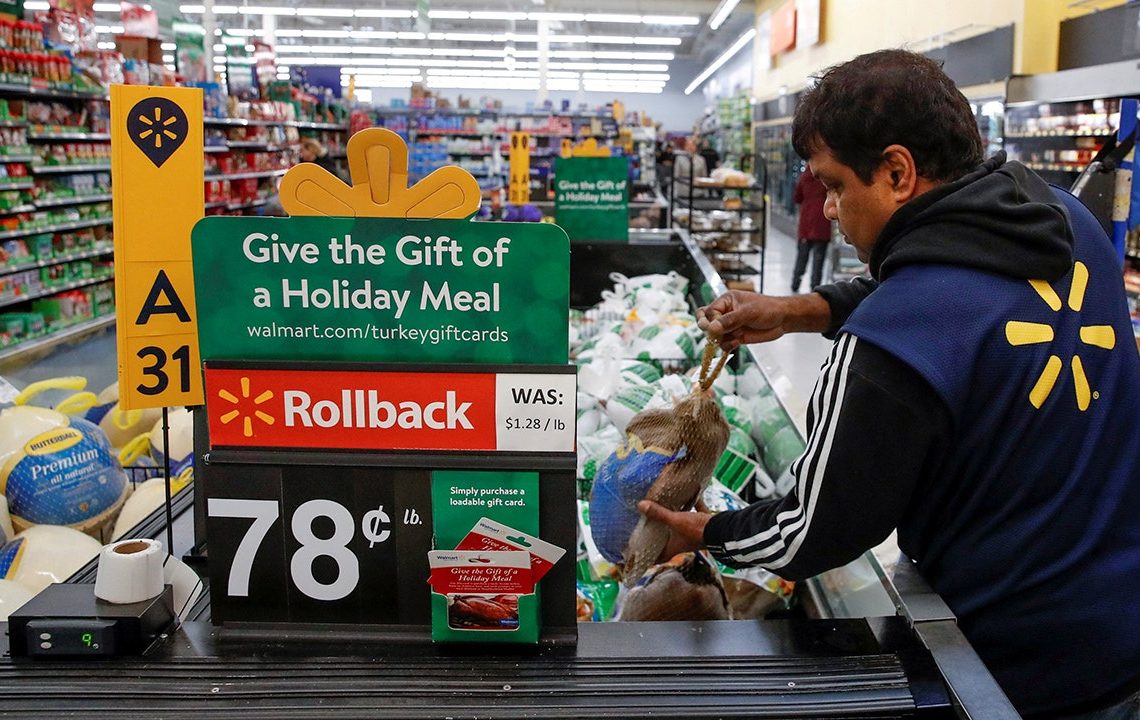 Walmart's strong quarter shows Americans are still spending