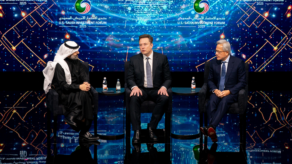 Abdullah Alswaha, Saudi Arabia's communications minister, from left, Elon Musk, chief executive officer of Tesla Inc., and Jensen Huang, chief executive officer of Nvidia Corp., during the US-Saudi Investment Forum at the Kennedy Center in Washington, DC, US, on Wednesday, Nov. 19, 2025.