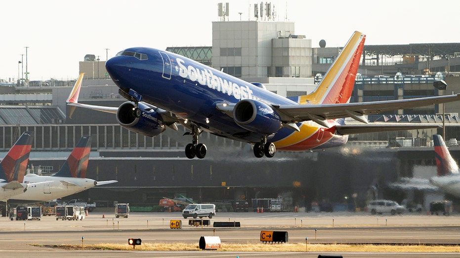 Southwest Airlines plane leaves Minneapolis–Saint Paul International Airport
