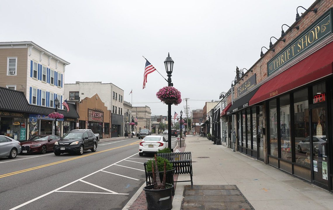 Small businesses report record monthly surge in price increases as inflation pressure mounts