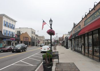 Small businesses report record monthly surge in price increases as inflation pressure mounts