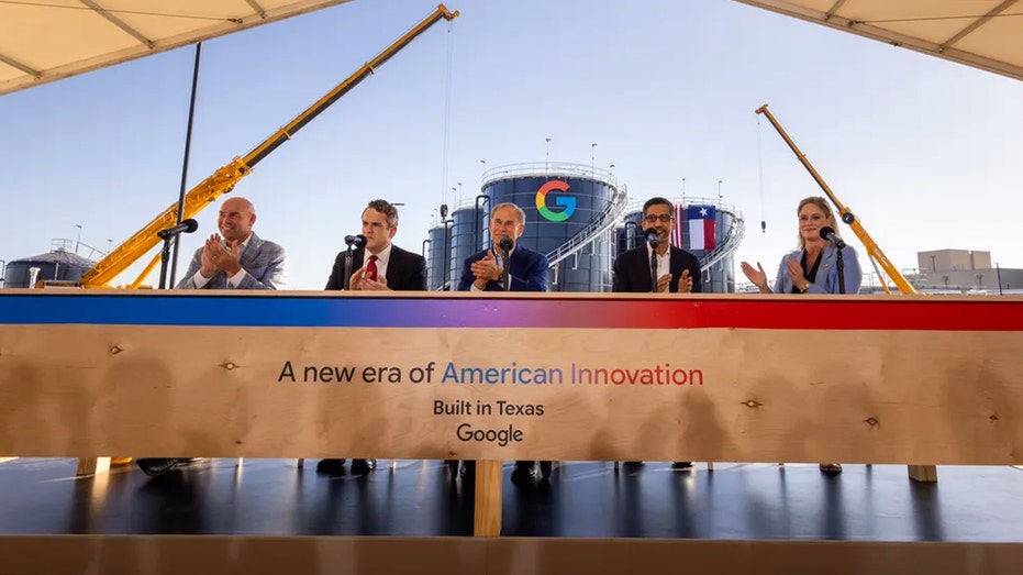 Google execs and politicians in Texas for AI announcement