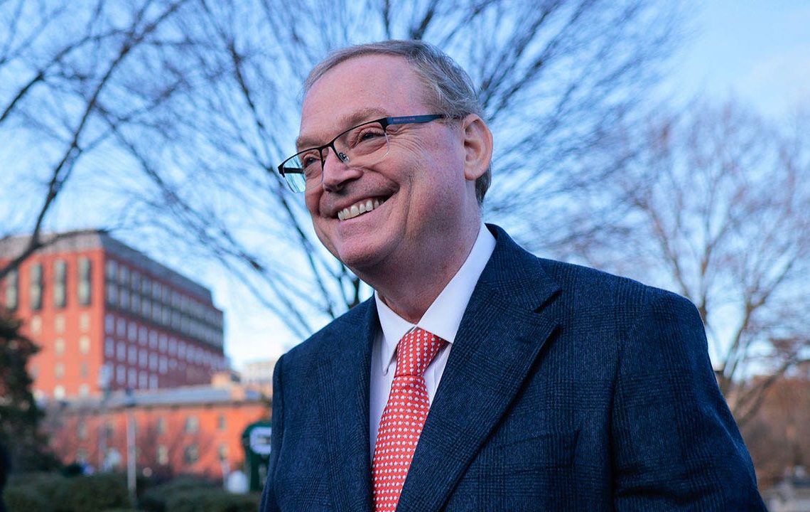 Wealthy Americans 'ringing our phones off the hook' to help with Trump accounts, Hassett says