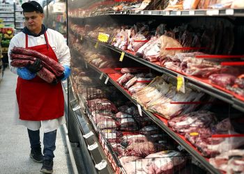 Beef prices soar as American families pay steep prices for steaks and burgers nationwide