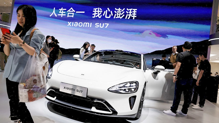 Xiaomi SU7 on display