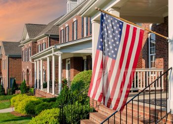 Homebuyers refuse to back down as mortgage rates continue hovering stubbornly near 6% mark