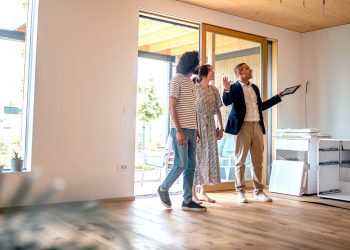 Mortgage rates rise for fifth straight week as Iran war continues to roil markets