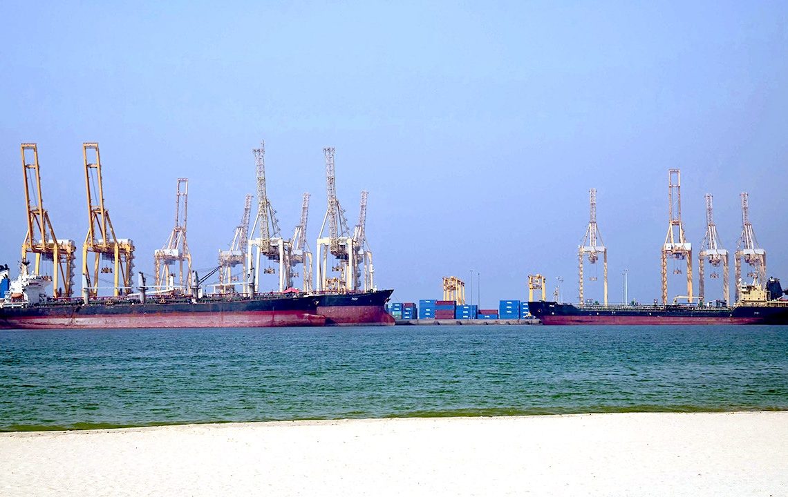 Oil prices plunge after Iran says Strait of Hormuz open for commercial shipping traffic
