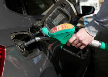 Gas price surge hitting low-income households hardest, Fed study finds
